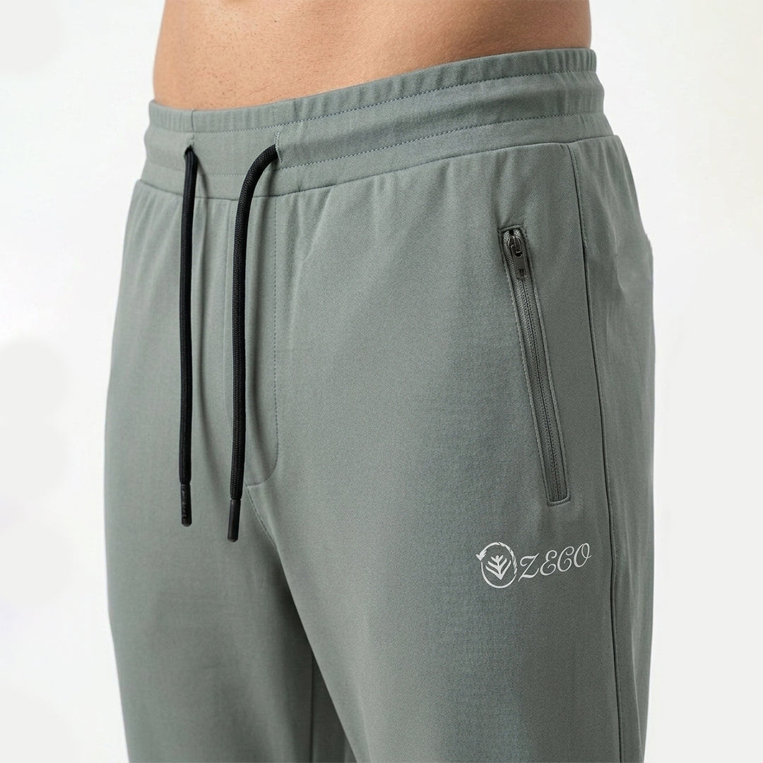 AEROFLEX STRAIGHT FIT TROUSER