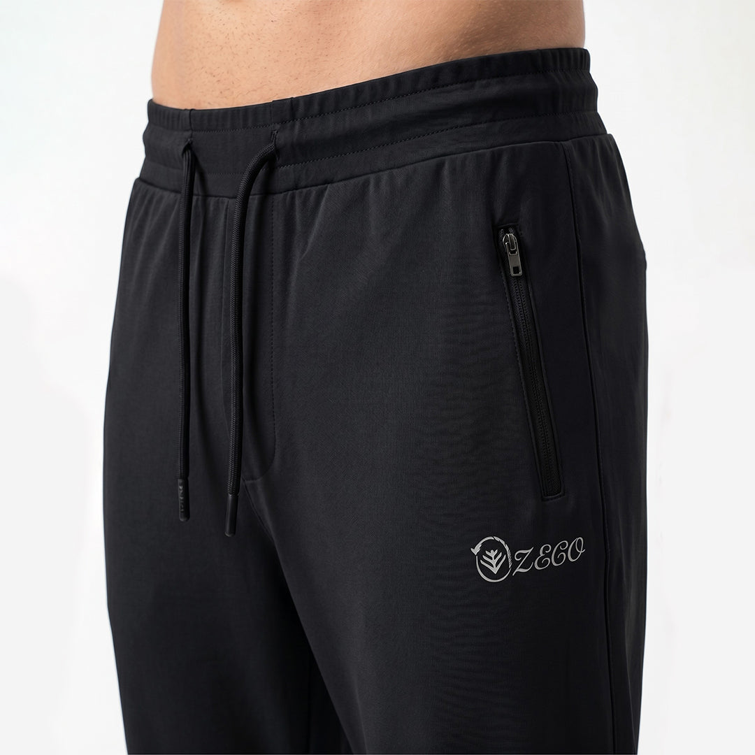 AEROFLEX STRAIGHT FIT TROUSER